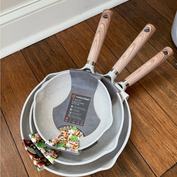 Masterclass Frying Pan Set - Picture 1 of 4